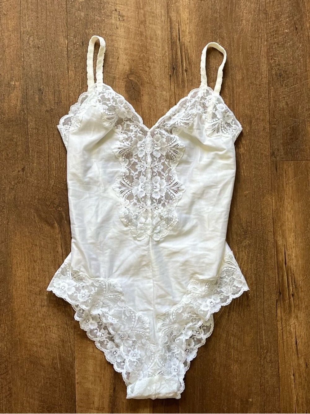Guy Laroche Nude Lace Lingerie bodusuit Negligee size S vintage